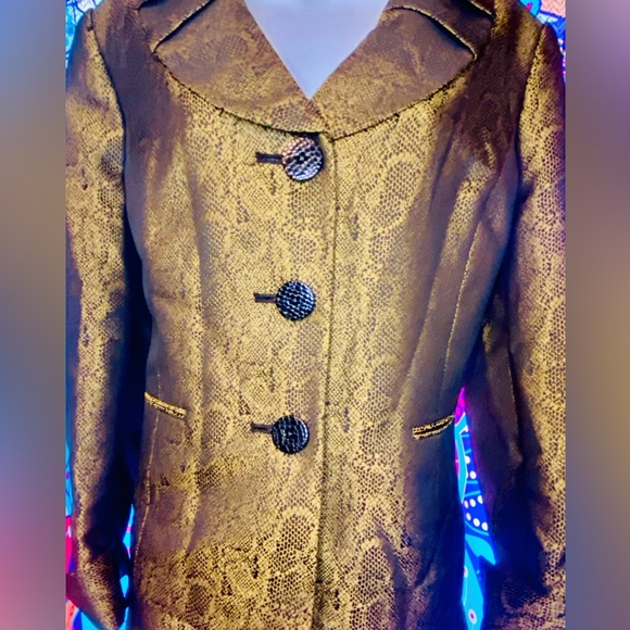 Le Suit size 12 Golden Bronze and Black, Snake Skin print skirt suit. - Picture 2 of 6